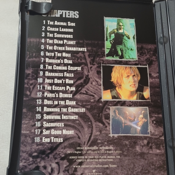 Pitch Black / The Chronicles of Riddick DVD bundle EUC - Picture 4 of 10